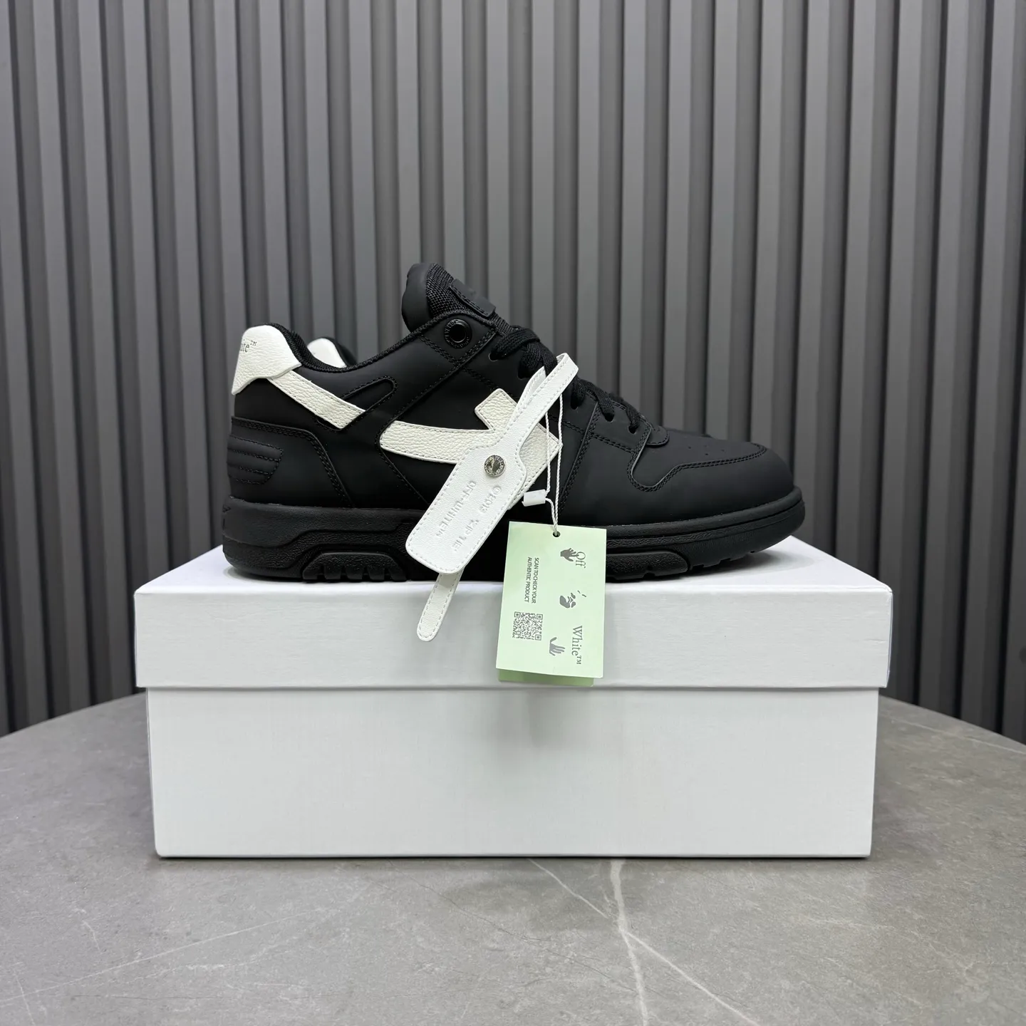 P620 OFF WHITE⚡️Couple model⚡️35-40 women’s model 39-46 men’s model